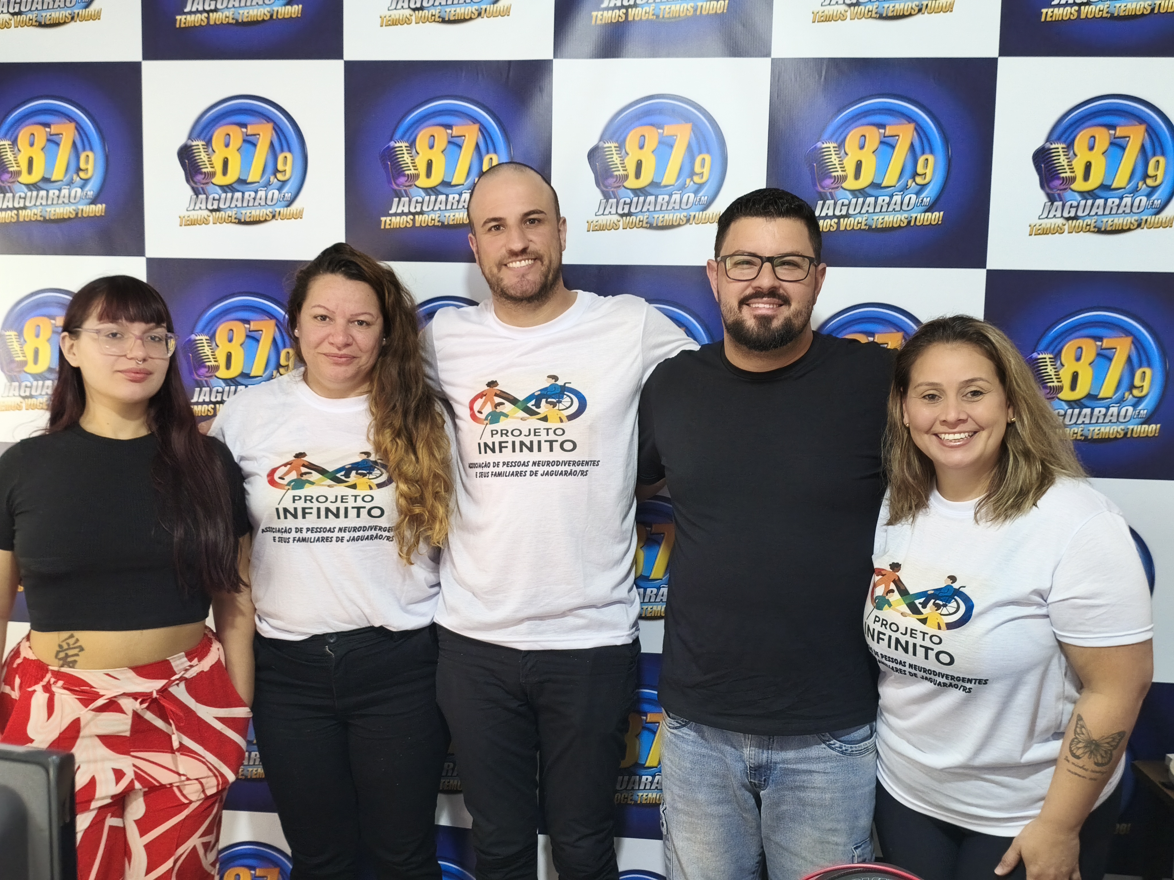 Projeto Infinito destaca inclusão e busca por parcerias em entrevista na Jaguarão FM